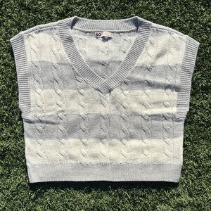 SO Light Gray Cable Knit V-Neck Sweater Vest